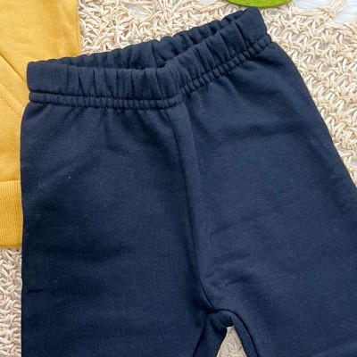 Conj. Casaco com Capuz Explore e Calça de Moletom - Mostarda e Preto